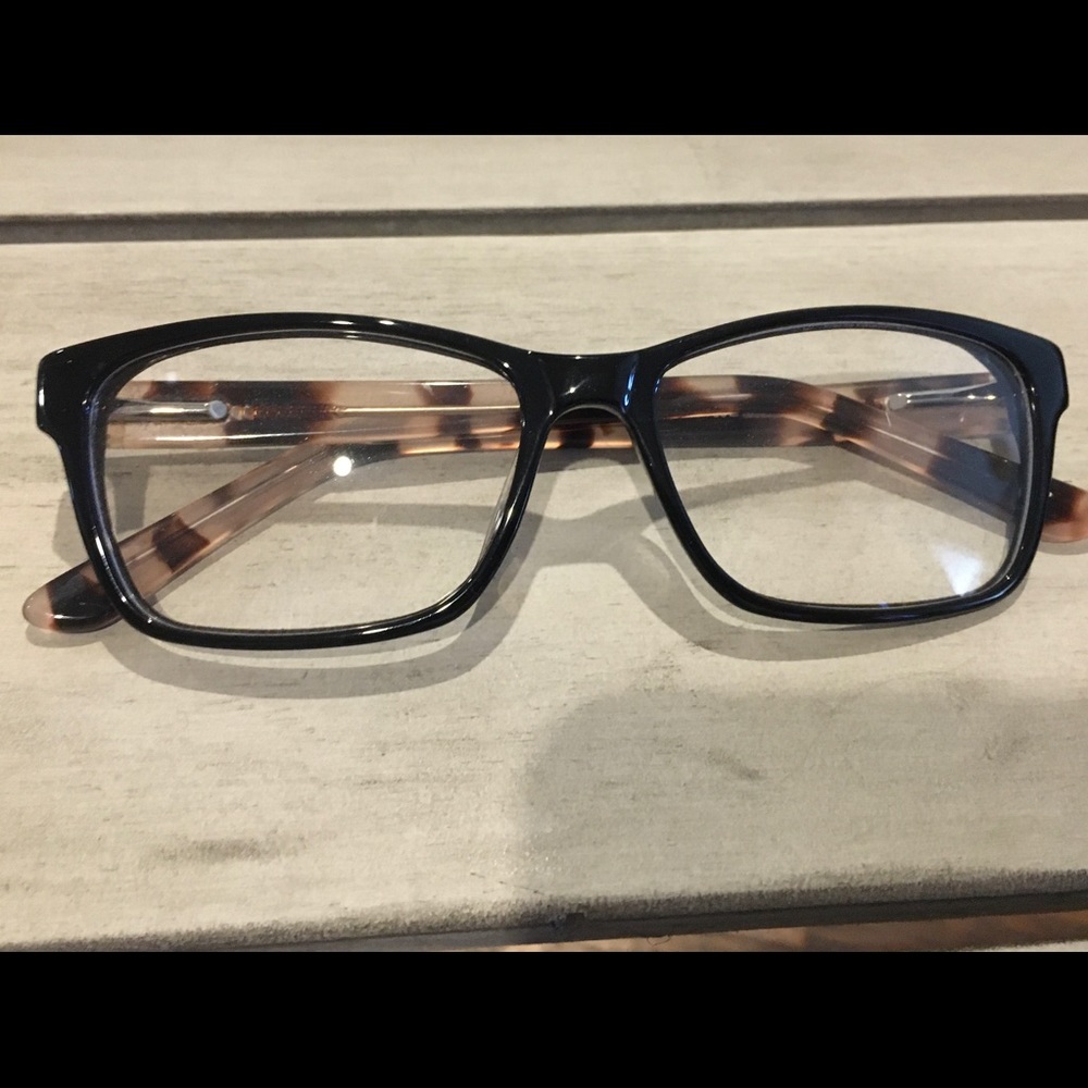TNJ glasses